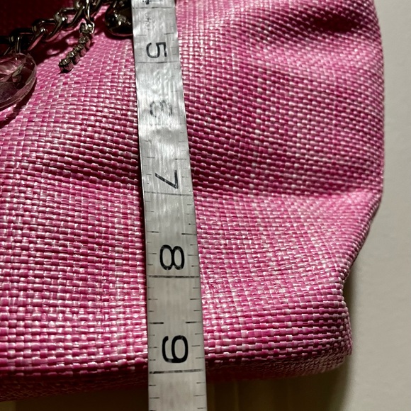 Gerolamo pink straw handbag with charms and chain link - Picture 13 of 16